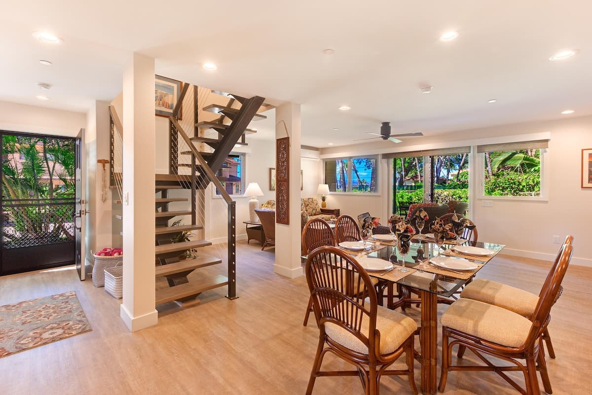 Townhouse in Lahaina · ★4.89 · 3 bedrooms · 5 beds · 3 private baths - Photo 5