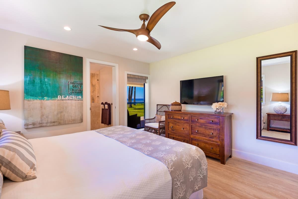 Townhouse in Lahaina · ★5.0 · 4 bedrooms · 5 beds · 3 baths - Photo 3