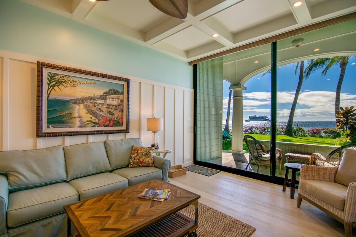 Condo in Lahaina · ★4.88 · 1 bedroom · 2 beds · 1 bath - Photo 3