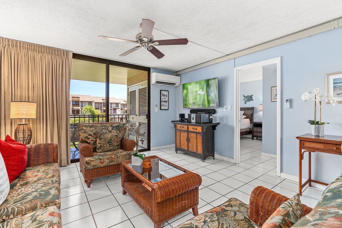 Condo in Kihei · ★4.75 · 2 bedrooms · 3 beds · 2 baths - Photo 5