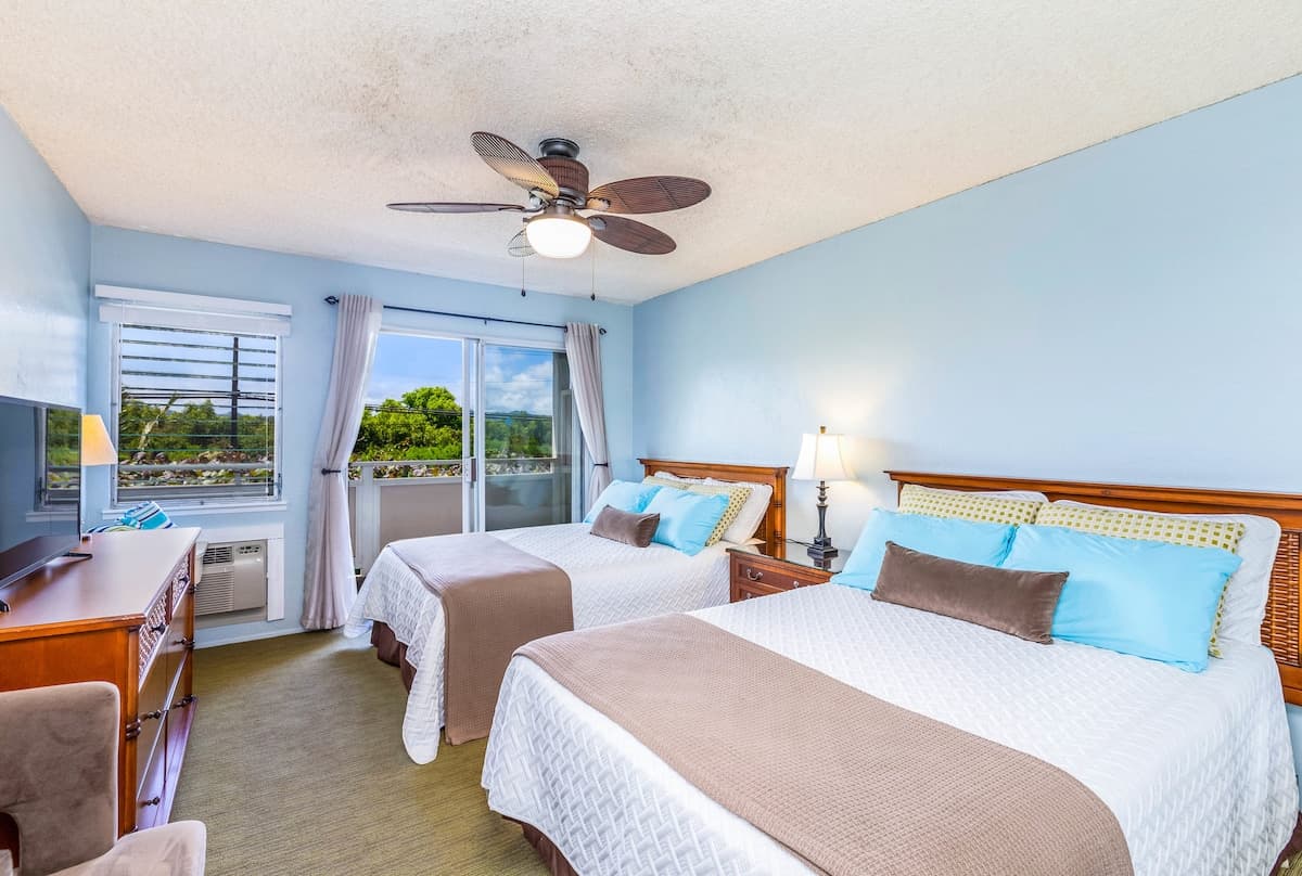 Condo in Kapaa · ★4.79 · 1 bedroom · 3 beds · 1 bath - Photo 1