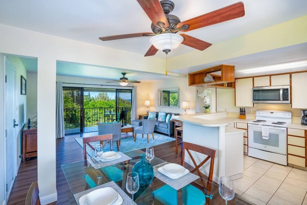 Condo in Princeville · ★4.93 · 2 bedrooms · 2 beds · 2 private baths - Photo 3