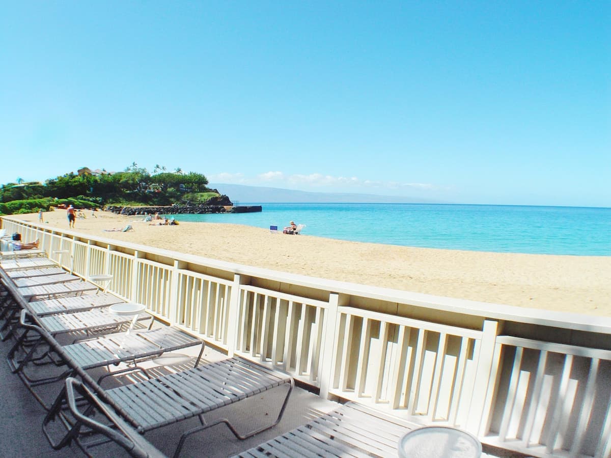 Home in Kaanapali · ★4.87 · Studio · 2 beds · 1 private bath - Photo 2