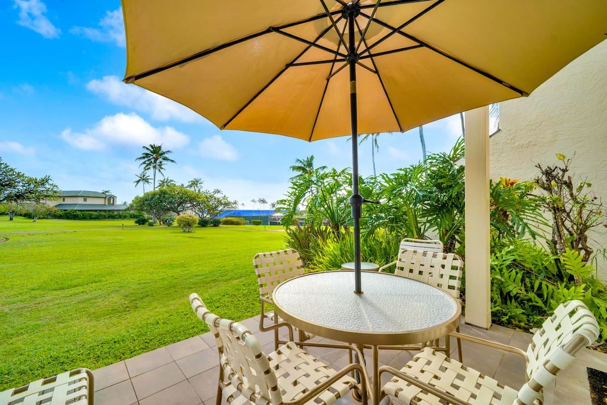 Condo in Poipu · ★4.71 · 2 bedrooms · 3 beds · 2 private baths - Photo 2
