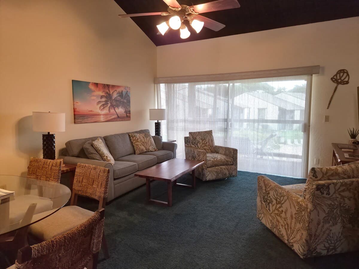 Condo in Kihei · ★4.63 · 2 bedrooms · 4 beds · 2 private baths - Photo 5