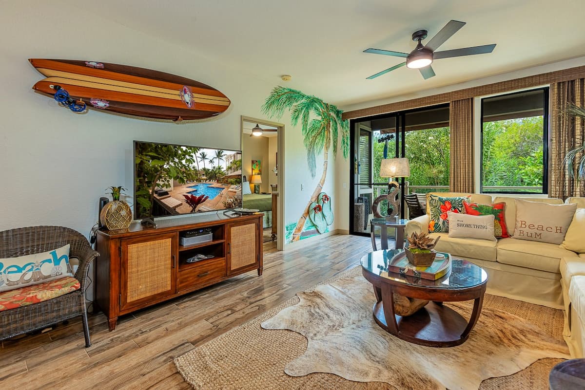 Condo in Wailea · ★4.82 · 2 bedrooms · 3 beds · 2 baths - Photo 2