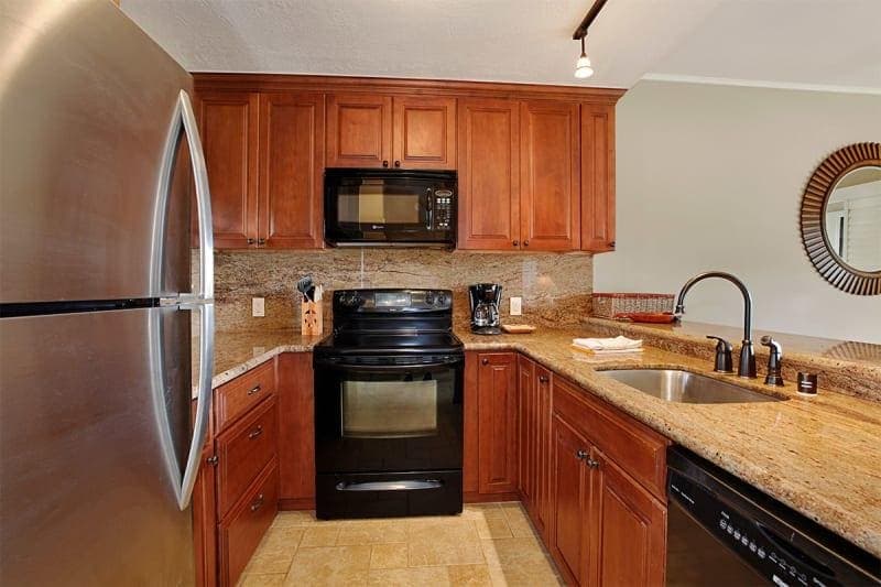 Condo in LIHUE, KAUAI · ★4.67 · 1 bedroom · 1 bed · 1 bath - Photo 5