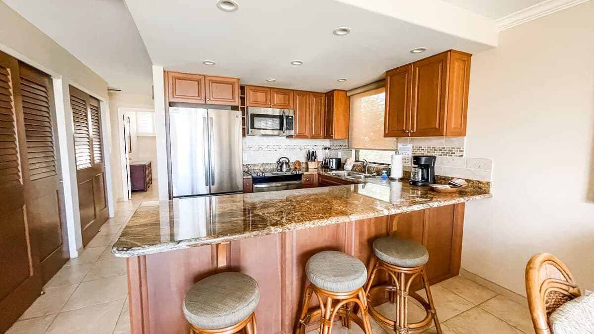 Remodeled One bd Ocean, AC, wifi, pool A201 - Photo 2
