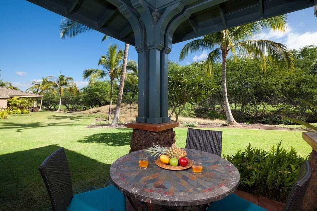 Townhouse in Waimea · ★5.0 · 3 bedrooms · 4 beds · 2.5 baths - Photo 1
