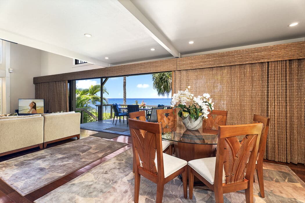 Townhouse in Kailua-Kona · ★5.0 · 3 bedrooms · 4 beds · 3 baths - Photo 4