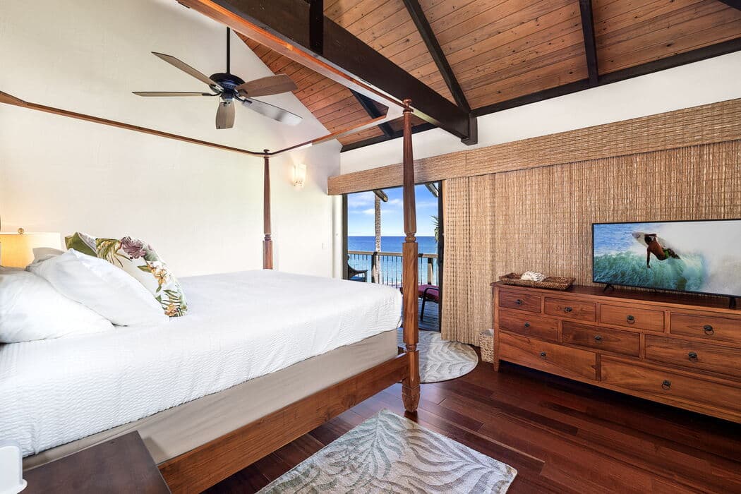 Townhouse in Kailua-Kona · ★5.0 · 3 bedrooms · 4 beds · 3 baths - Photo 3