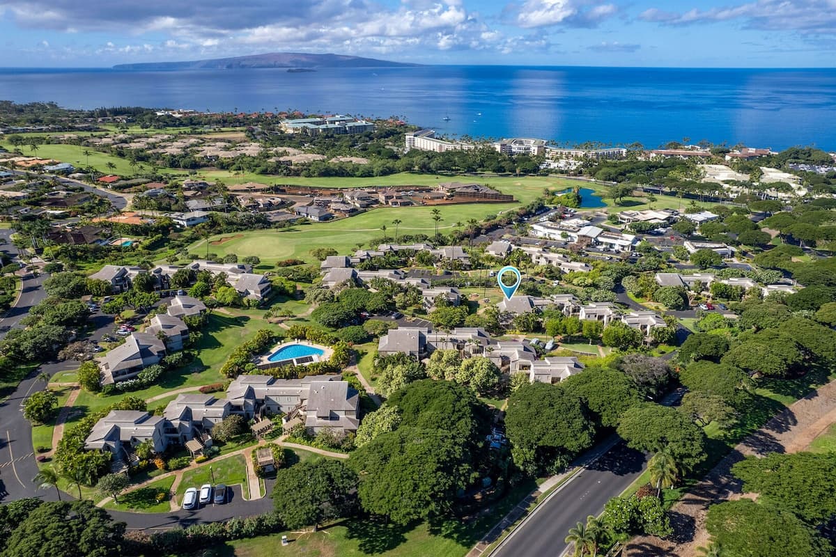Condo in Wailea · ★4.64 · 2 bedrooms · 3 beds · 2.5 baths - Photo 5