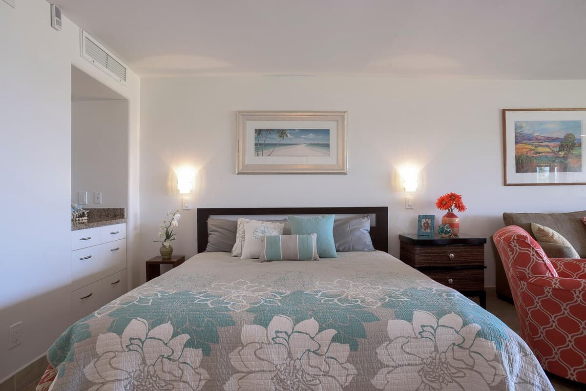 Home in Kaanapali · ★4.8 · Studio · 1 bed · 1 bath - Photo 5