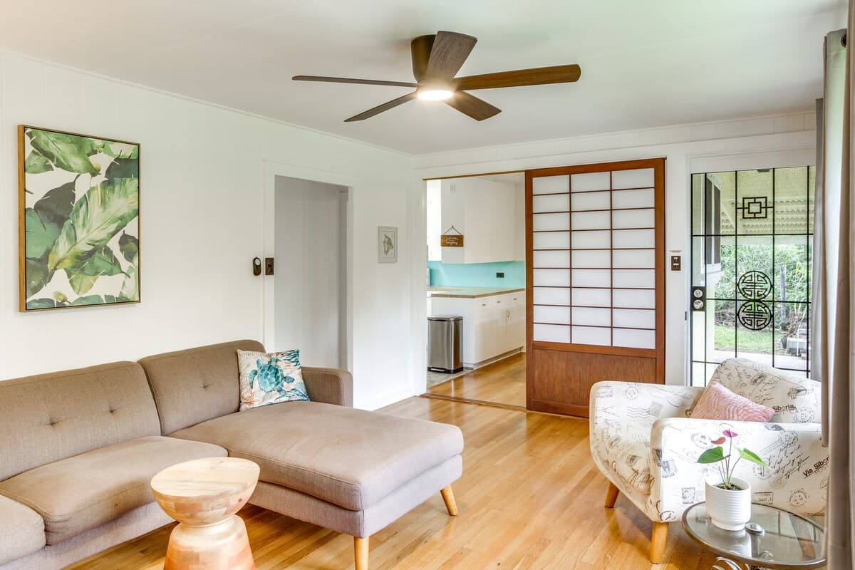 Home in Hilo · ★4.66 · 3 bedrooms · 3 beds · 2 shared baths - Photo 4