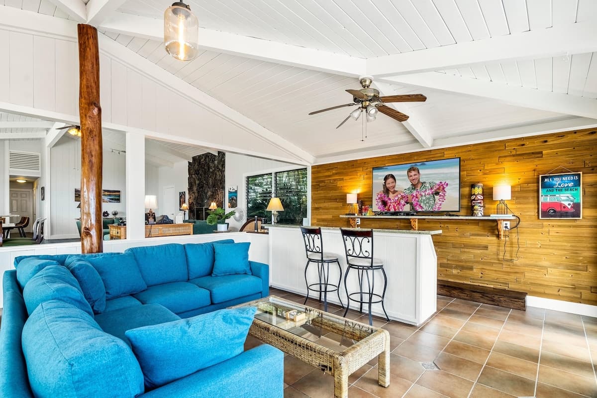 Home in Kailua-Kona · ★4.9 · 4 bedrooms · 6 beds · 3 private baths - Photo 2
