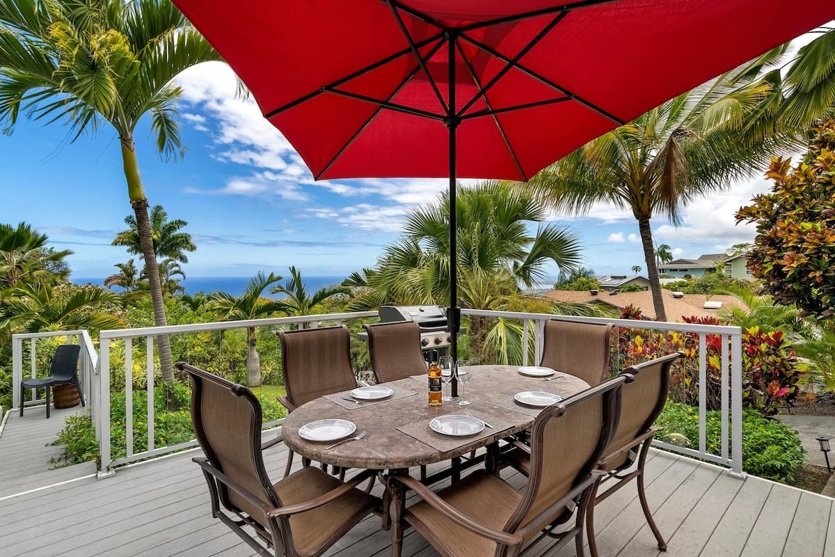 Home in Kailua-Kona · ★4.9 · 4 bedrooms · 6 beds · 3 private baths - Photo 3