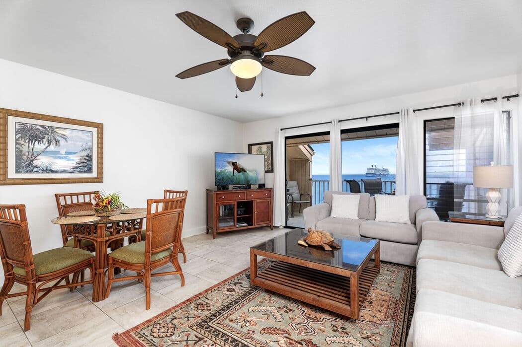 Condo in Kailua-Kona · ★4.33 · 2 bedrooms · 3 beds · 2 baths - Photo 2