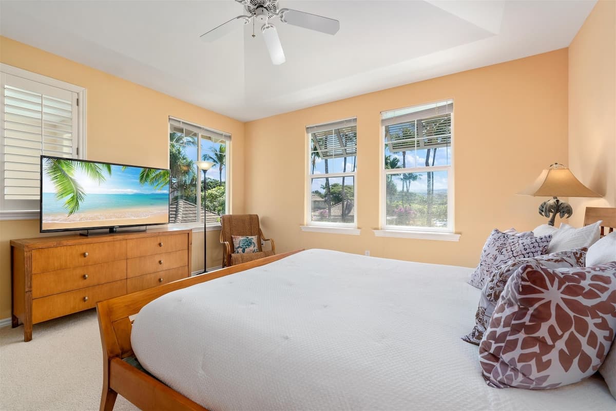 Townhouse in Waikoloa Beach Resort · ★4.84 · 3 bedrooms · 5 beds · 3 baths - Photo 1
