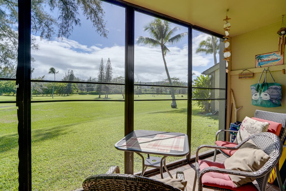 Condo in Kahuku · ★4.69 · 1 bedroom · 2 beds · 1 private bath - Photo 1