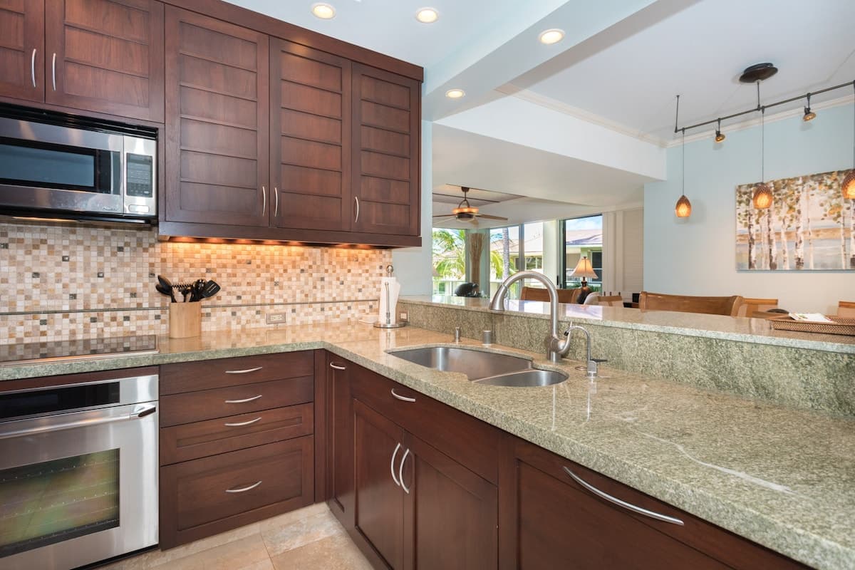 Condo in Waikoloa Village · ★5.0 · 2 bedrooms · 3 beds · 2 baths - Photo 5