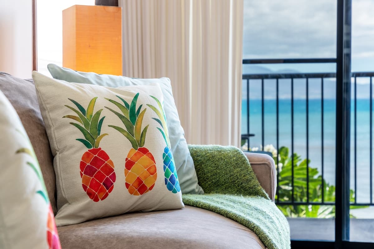 Condo in Wailuku · ★4.72 · 2 bedrooms · 3 beds · 2 baths - Photo 4