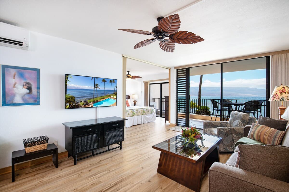 Condo in Wailuku · ★4.84 · 2 bedrooms · 4 beds · 2 baths - Photo 2