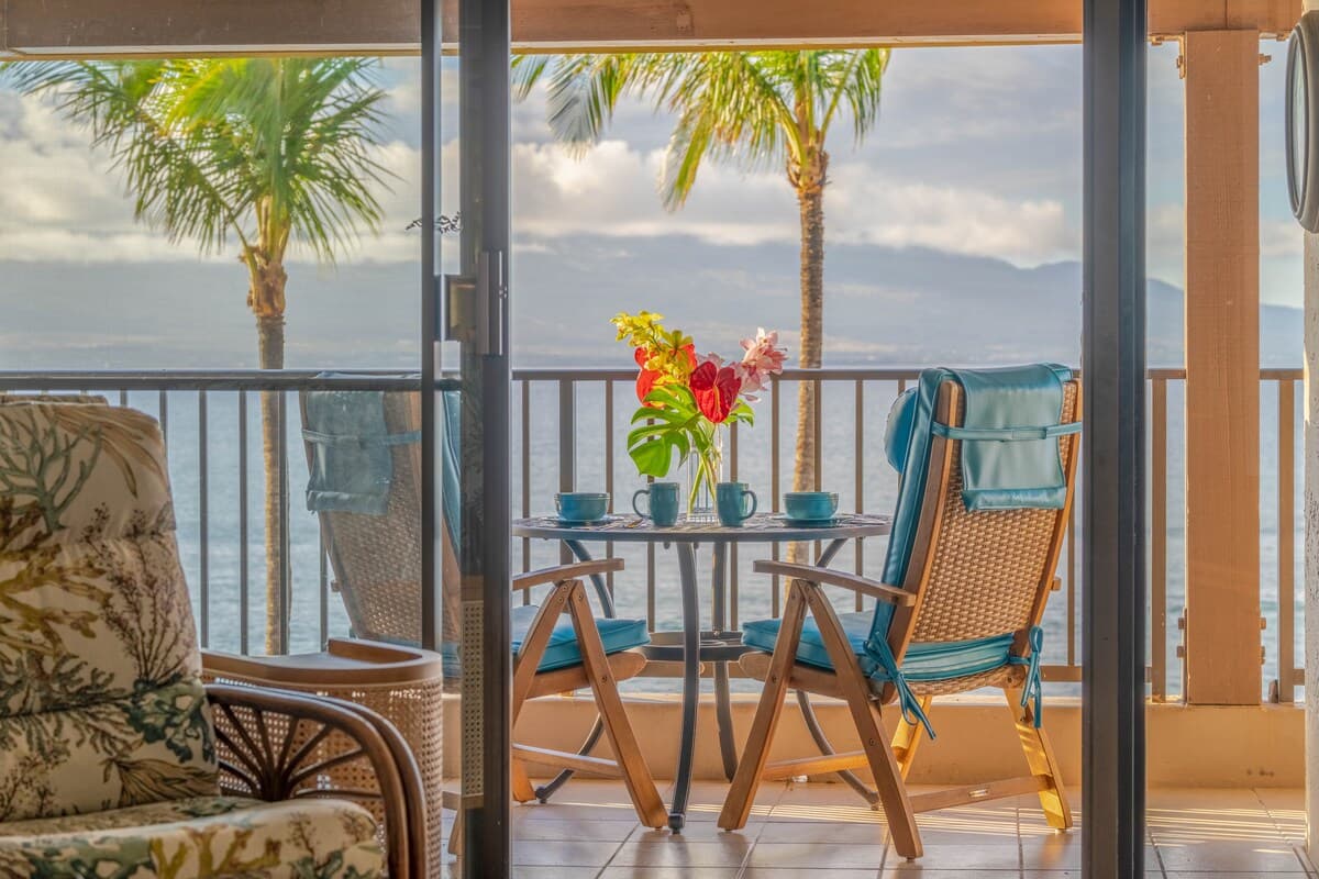 Condo in Wailuku · ★4.74 · 2 bedrooms · 4 beds · 2 baths - Photo 5