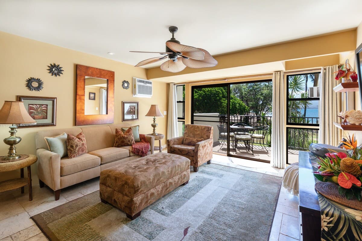 Condo in Wailuku · ★4.75 · 2 bedrooms · 2 beds · 2 shared baths - Photo 5