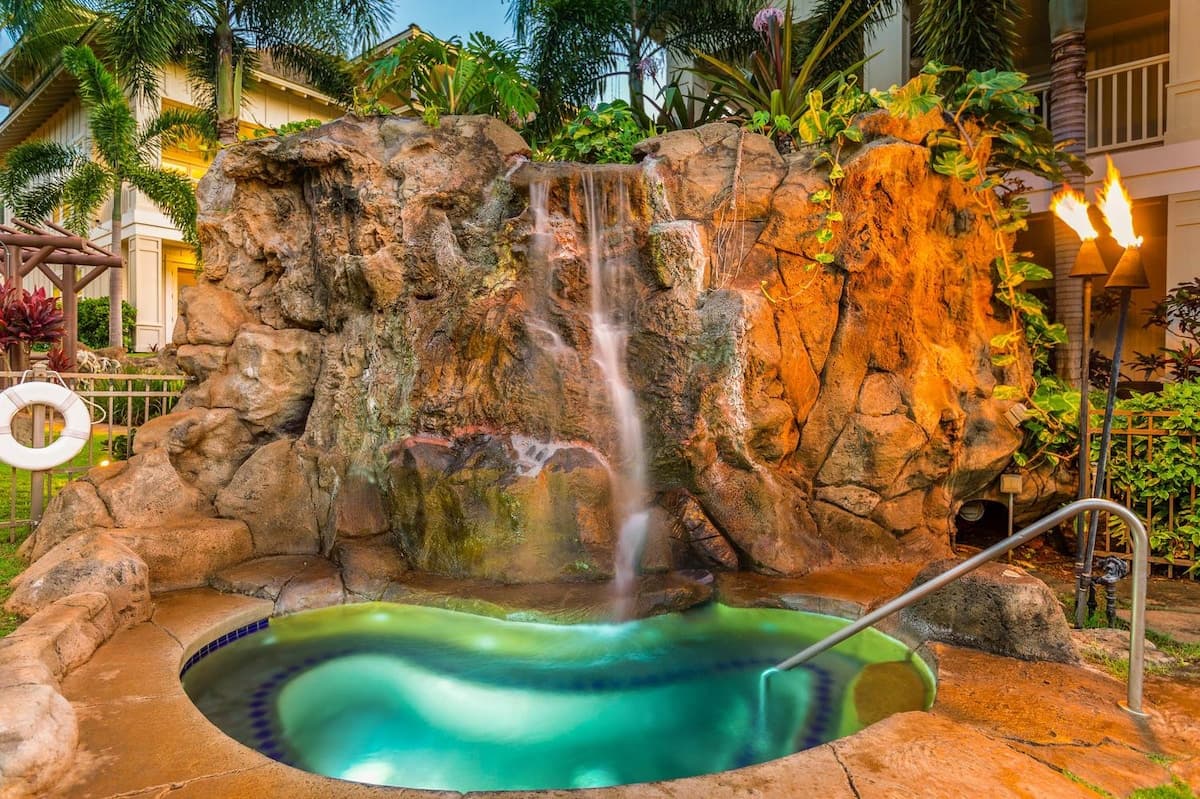 Villa in Koloa · ★4.93 · 4 bedrooms · 4 beds · 3.5 baths - Photo 3