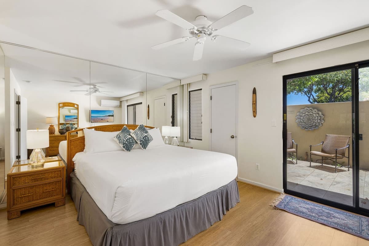 Condo in Kihei · ★4.71 · 1 bedroom · 2 beds · 2 private baths - Photo 3