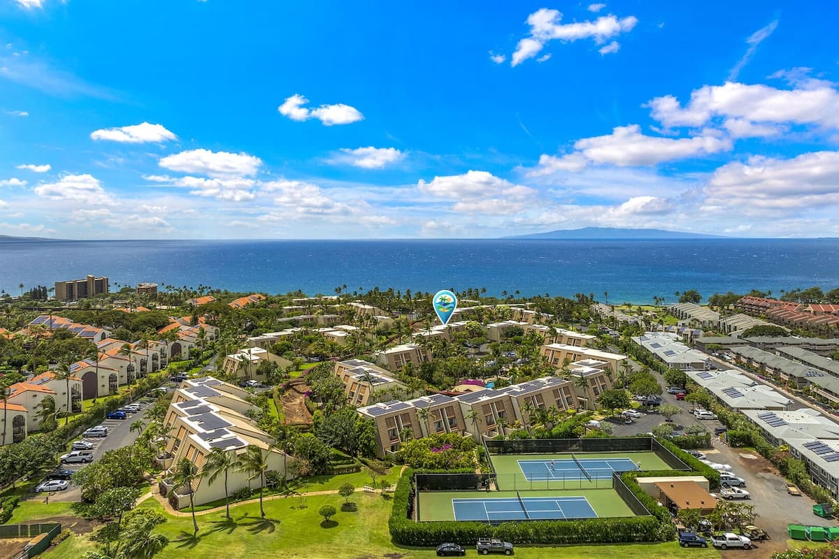 Condo in Kihei · ★4.71 · 1 bedroom · 2 beds · 2 private baths - Photo 5