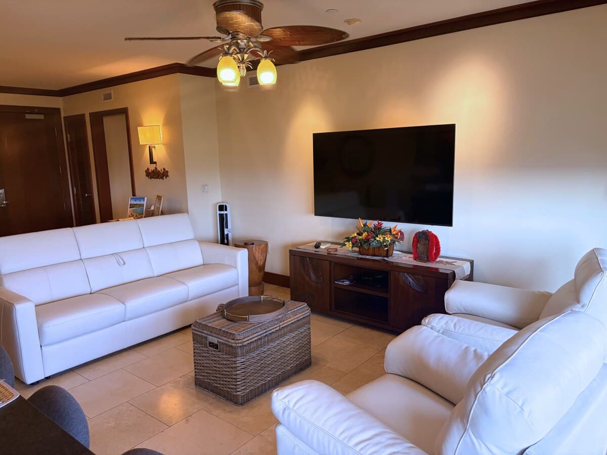 Condo in Kapolei · ★5.0 · 2 bedrooms · 2 beds · 2 private baths - Photo 5