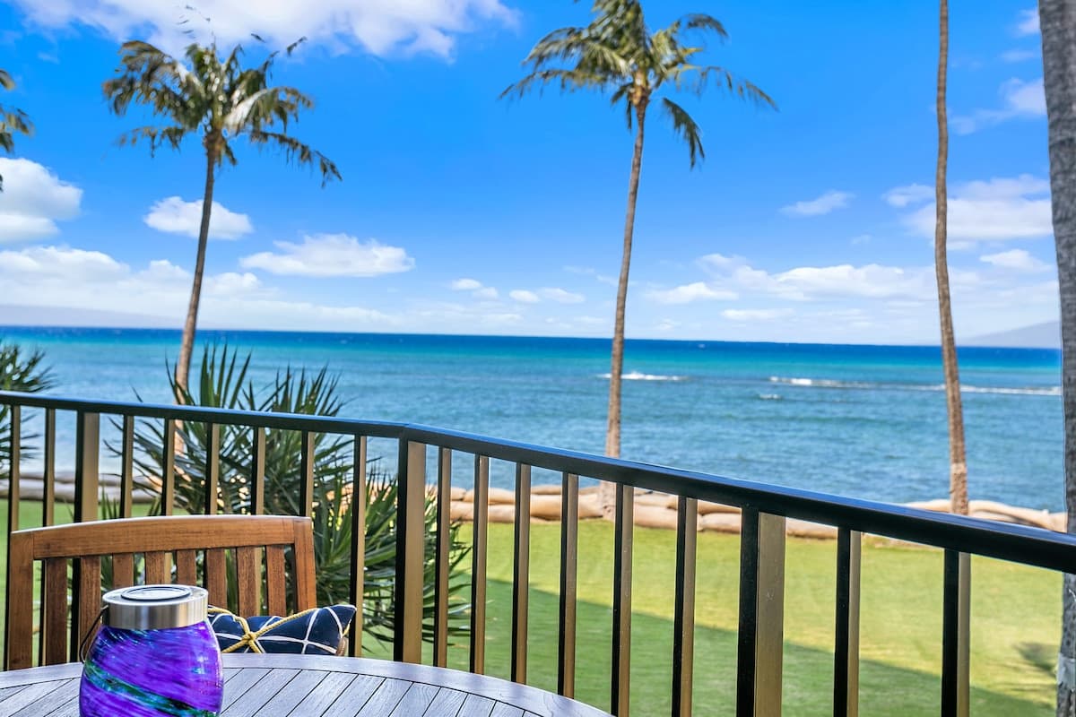 Condo in Lahaina · ★4.74 · 1 bedroom · 2 beds · 1 bath - Photo 1