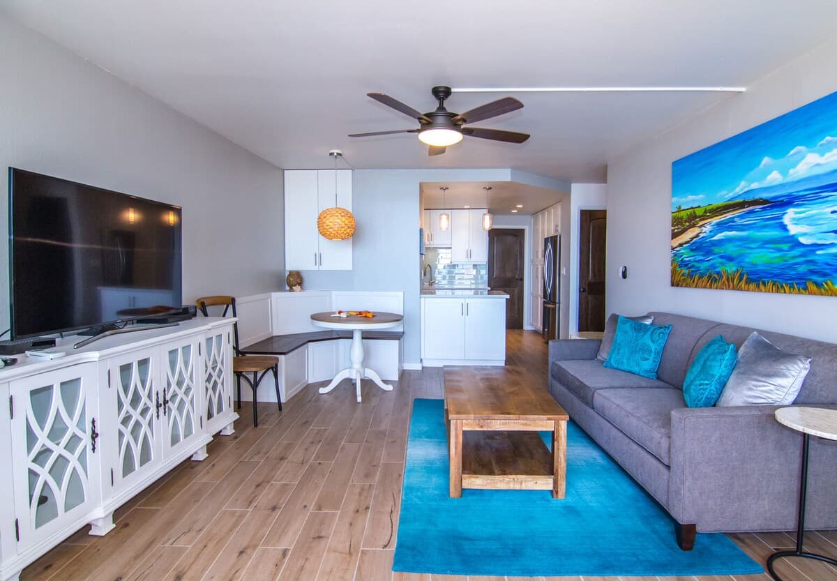 Condo in Wailuku · ★4.67 · 2 bedrooms · 3 beds · 2 baths - Photo 1