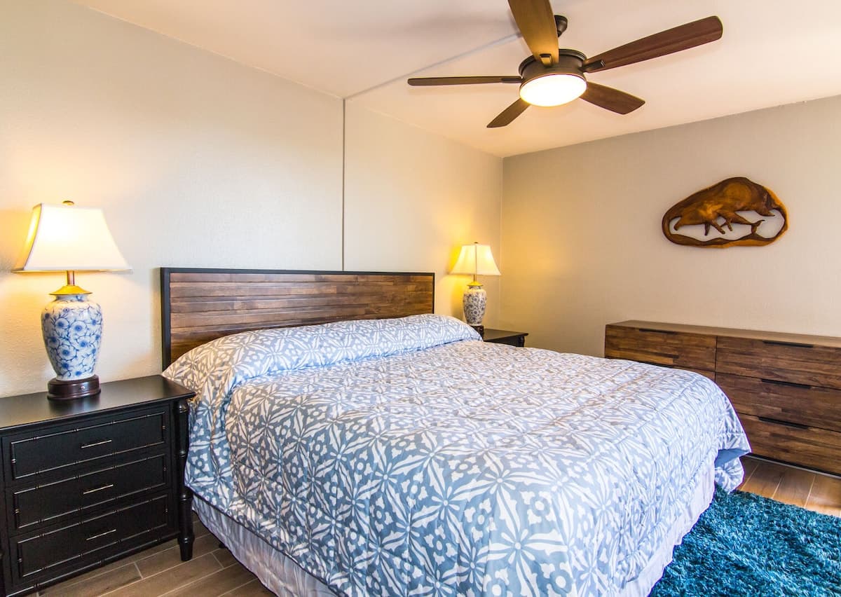 Condo in Wailuku · ★4.67 · 2 bedrooms · 3 beds · 2 baths - Photo 5