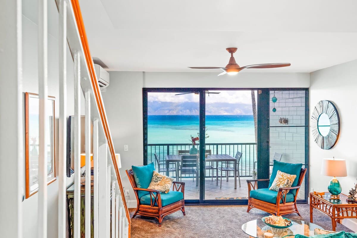 Condo in Lahaina · ★4.71 · 3 bedrooms · 4 beds · 2.5 baths - Photo 3