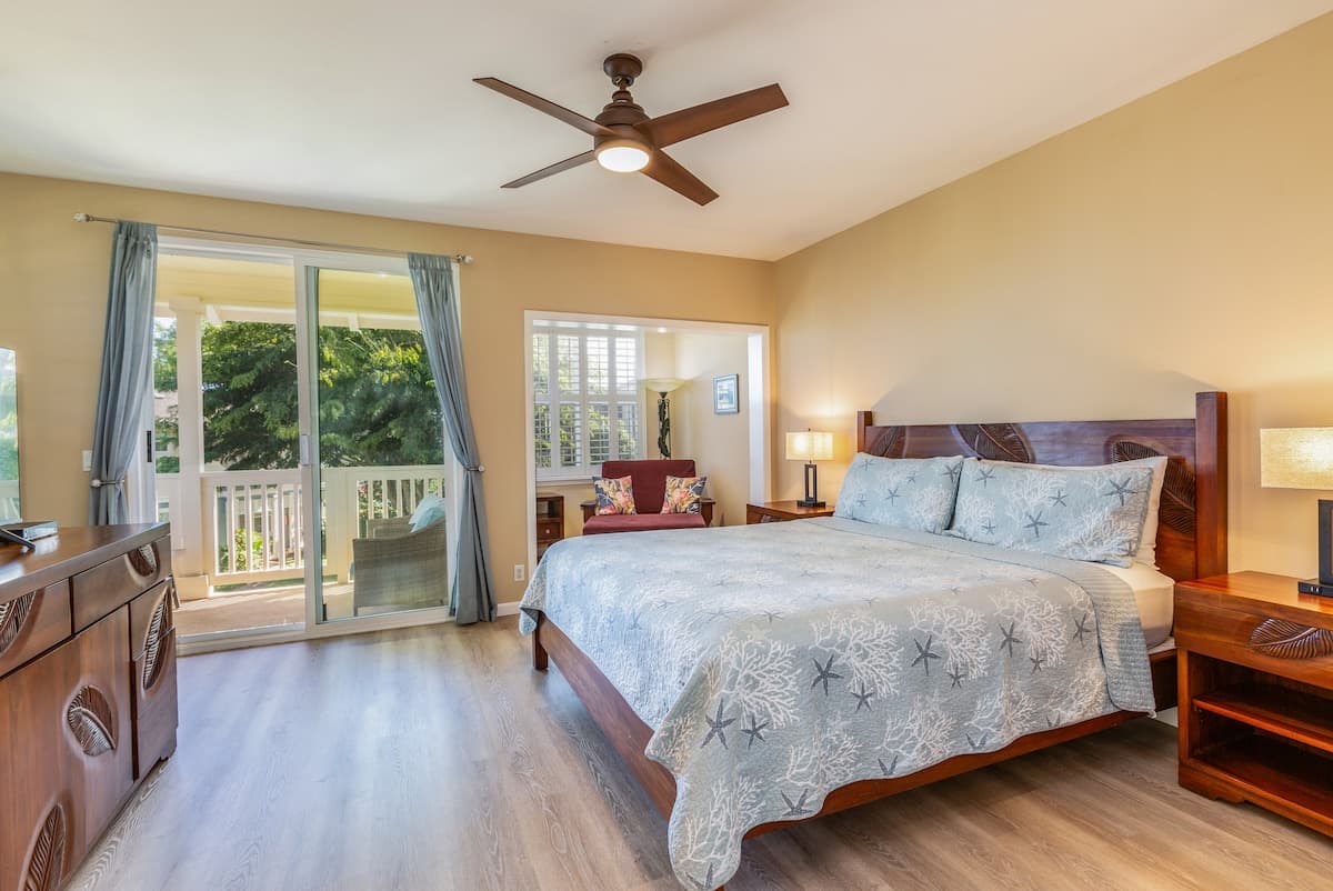 Townhouse in Princeville · ★4.95 · 3 bedrooms · 3 beds · 2.5 private baths - Photo 4