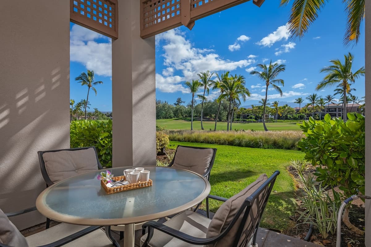 Townhouse in Waikoloa Village · ★4.93 · 2 bedrooms · 3 beds · 2.5 baths - Photo 1