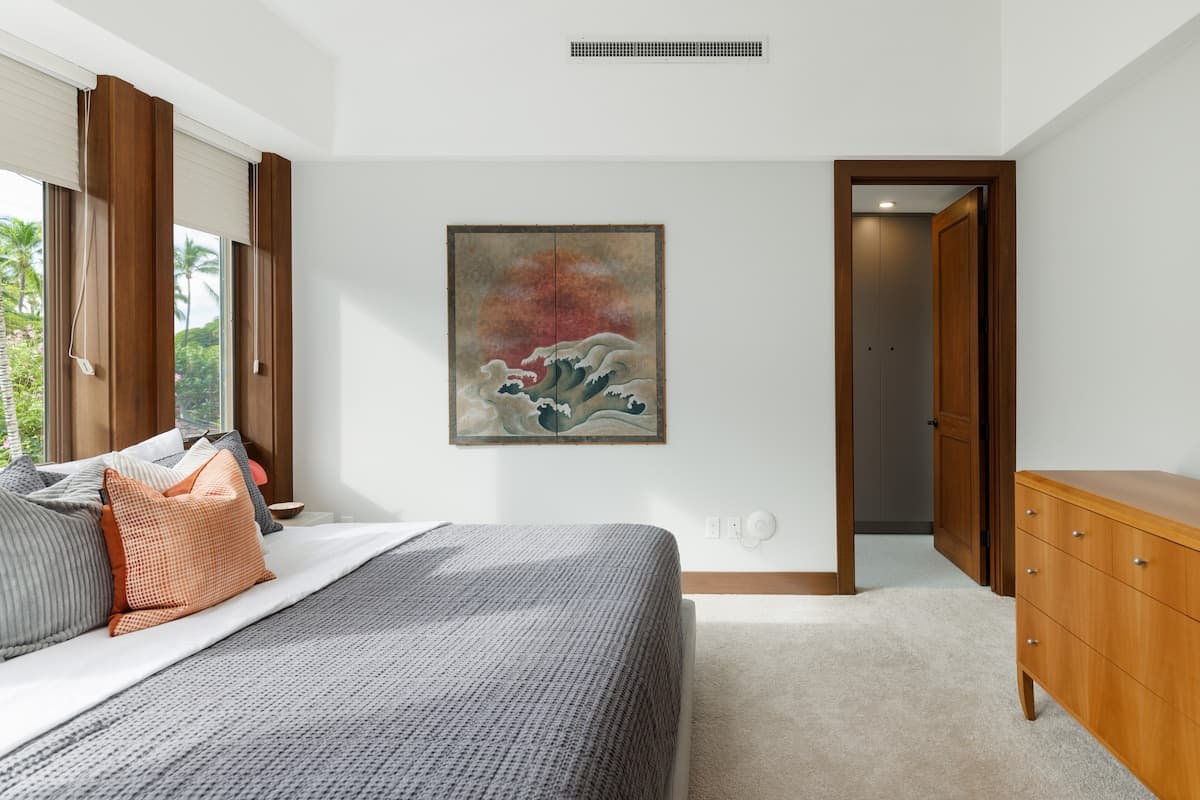 Condo in Kailua-Kona · ★5.0 · 3 bedrooms · 3 beds · 3.5 baths - Photo 4