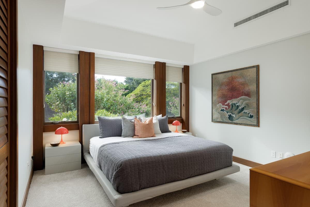 Condo in Kailua-Kona · ★5.0 · 3 bedrooms · 3 beds · 3.5 baths - Photo 5