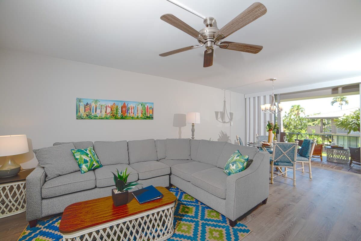 Condo in Lahaina · ★4.58 · 1 bedroom · 3 beds · 1 private bath - Photo 3