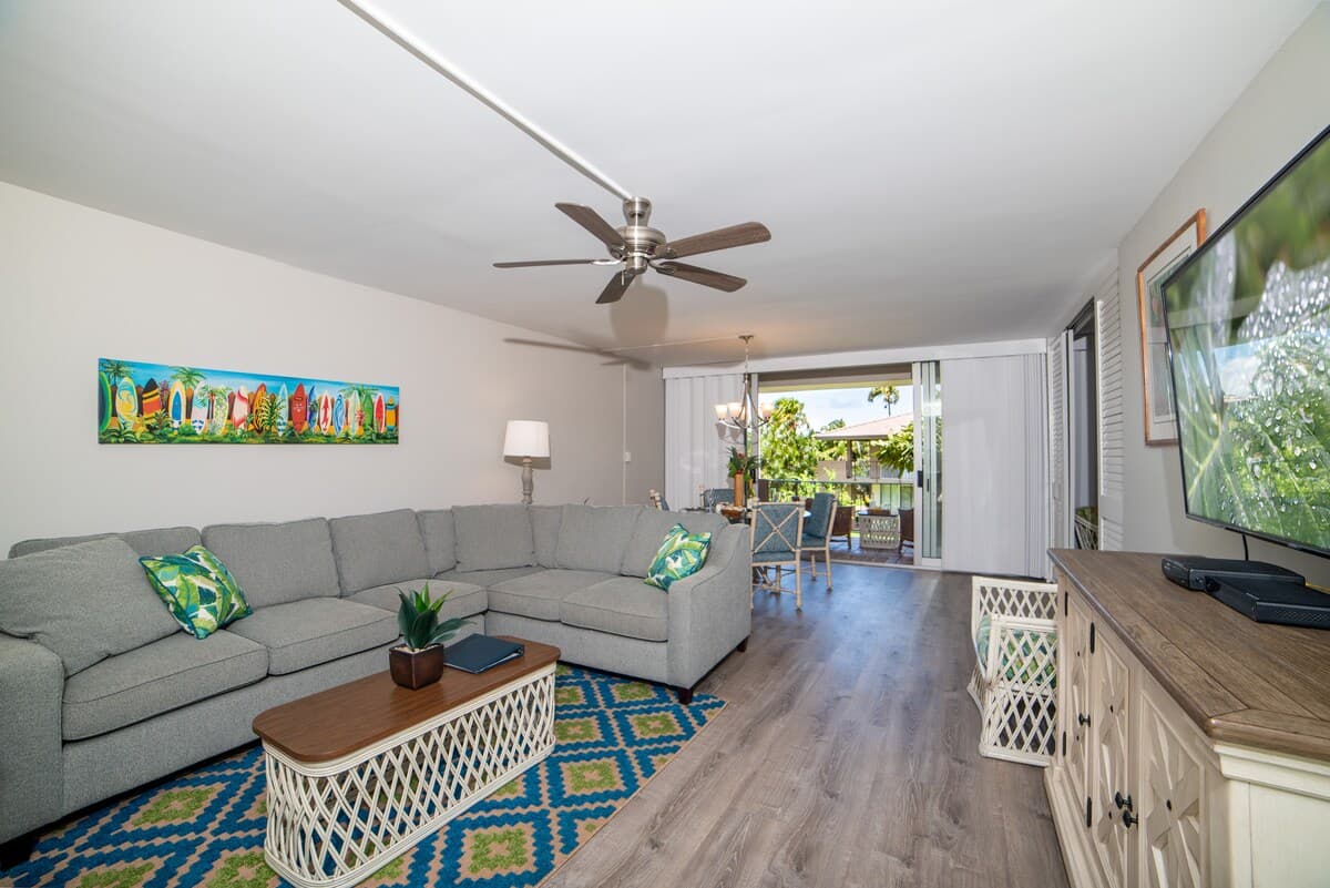 Condo in Lahaina · ★4.58 · 1 bedroom · 3 beds · 1 private bath - Photo 2