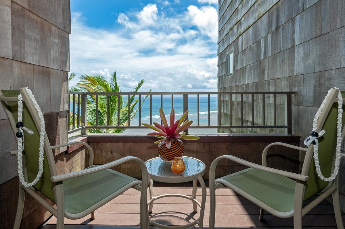 Condo in Princeville · ★4.67 · 2 bedrooms · 3 beds · 2 private baths - Photo 1