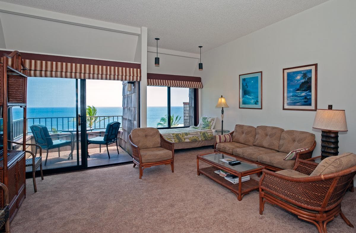 Condo in Princeville · ★4.58 · 1 bedroom · 2 beds · 1 bath - Photo 3