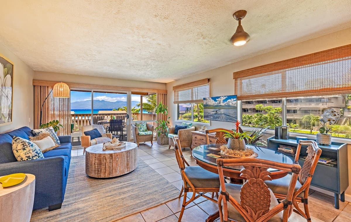 Condo in Lahaina · ★4.81 · 2 bedrooms · 4 beds · 2 baths - Photo 1