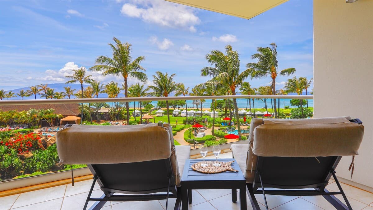 Condo in Kaanapali · ★4.97 · 2 bedrooms · 3 beds · 2.5 baths - Photo 4