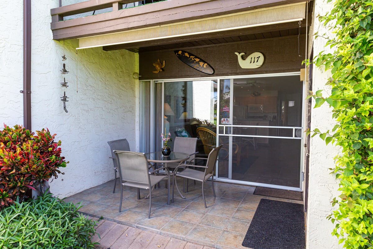 Condo in Kihei · ★4.5 · 1 bedroom · 2 beds · 1 private bath - Photo 2