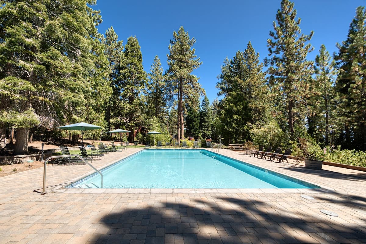 Tahoe Lakeside Townhome with Beach & Pool Access - Photo 1