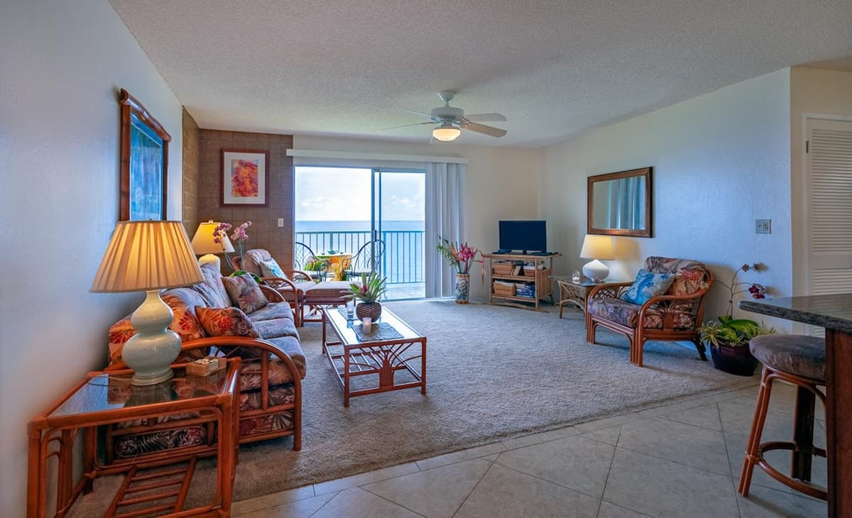 Condo in Princeville · ★4.65 · 2 bedrooms · 3 beds · 2 private baths - Photo 2