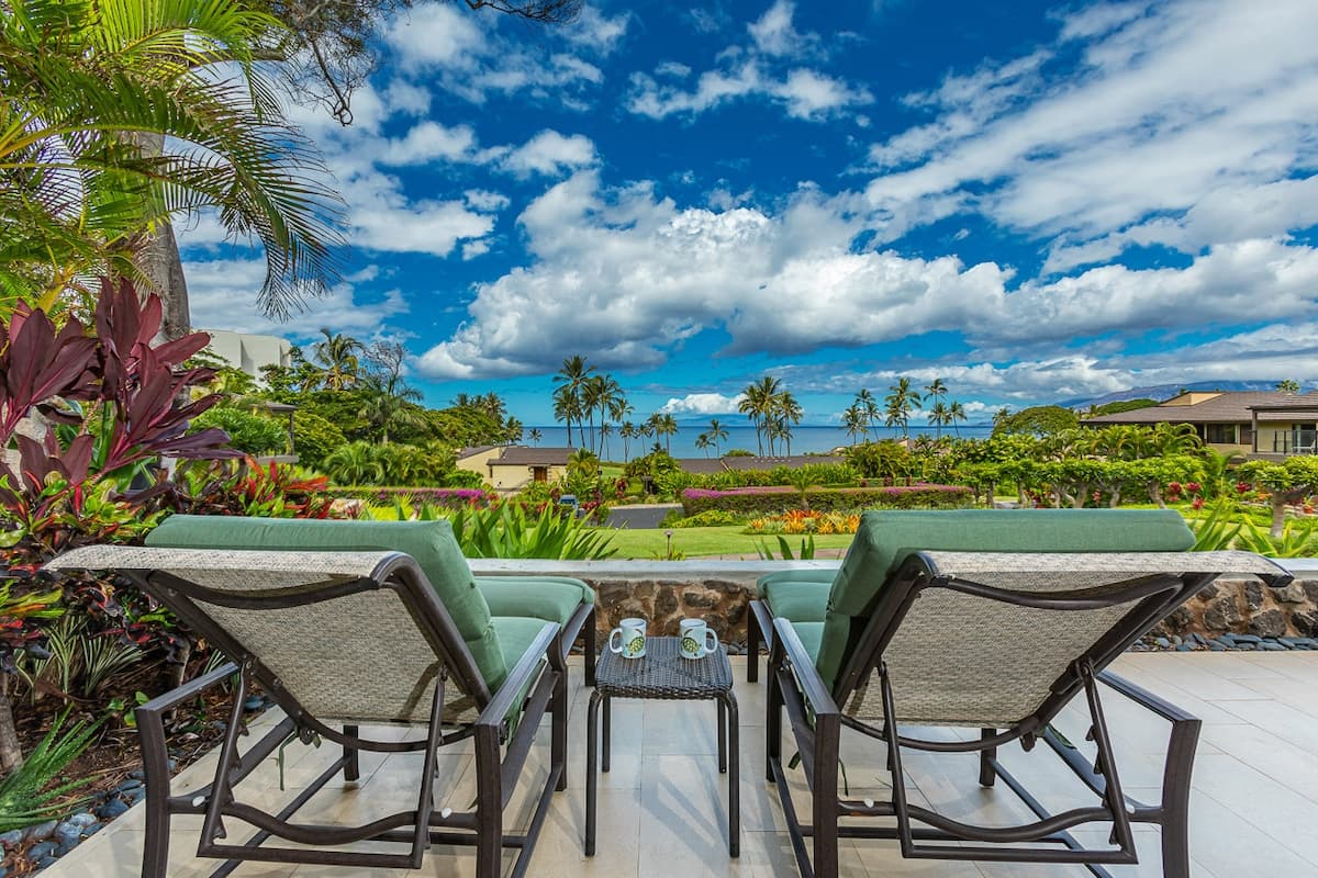 Condo in Kihei · ★4.93 · 2 bedrooms · 3 beds · 2 baths - Photo 1